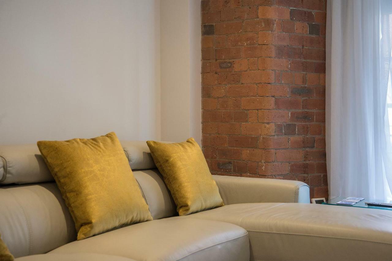 Chocolets - The Lion Suite York Extérieur photo